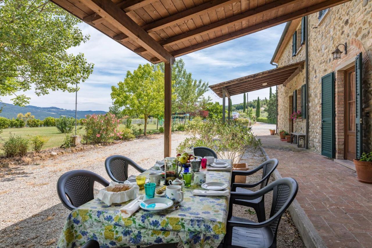 Agriturismo Casa Al Bosco Volterra Exterior photo